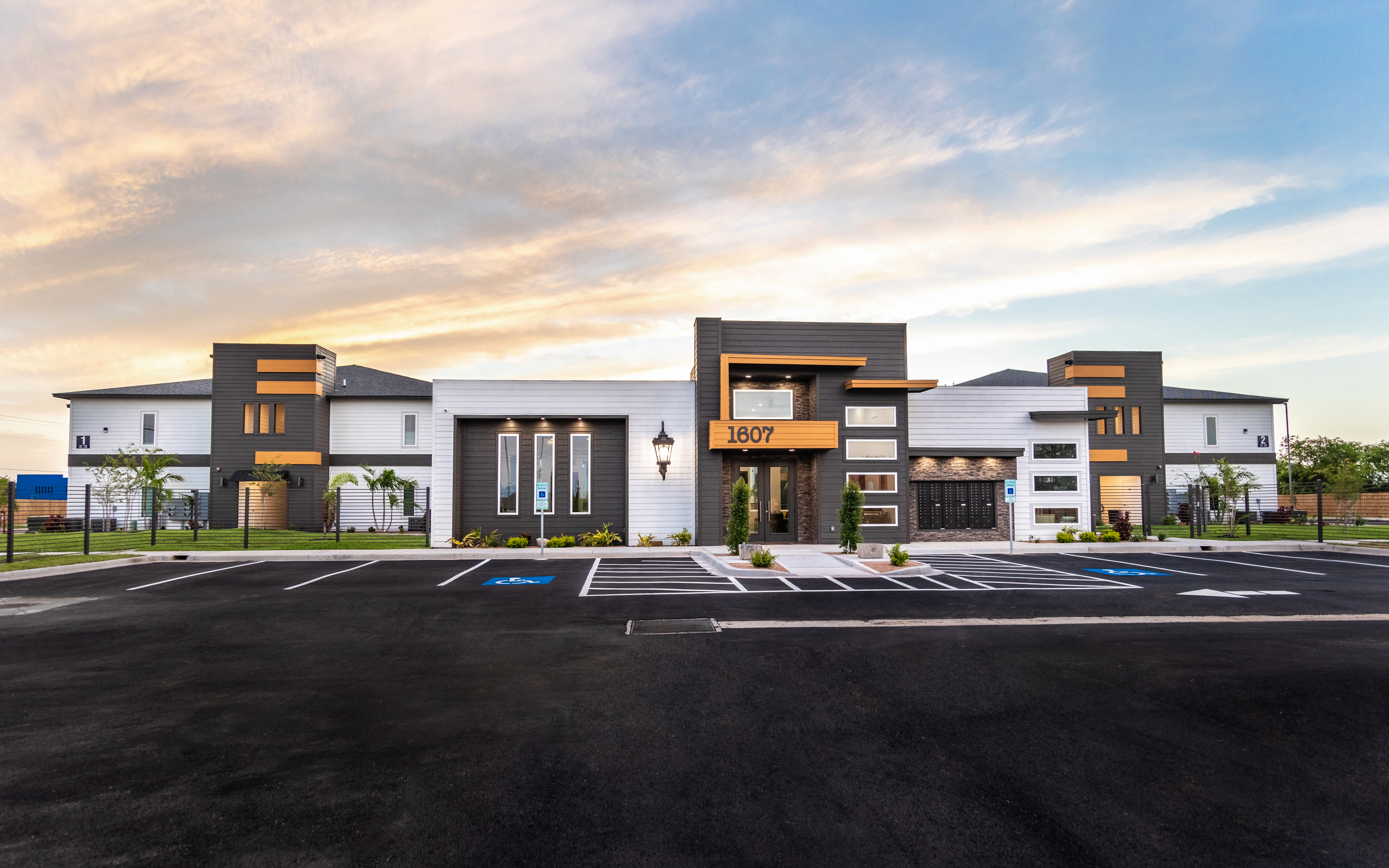 1607 N Sugar Rd